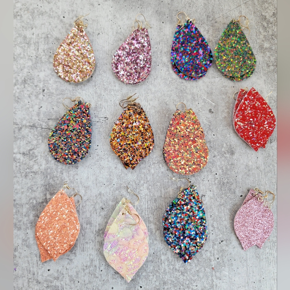 Light Weight Pierced Ear Earrings Lot
